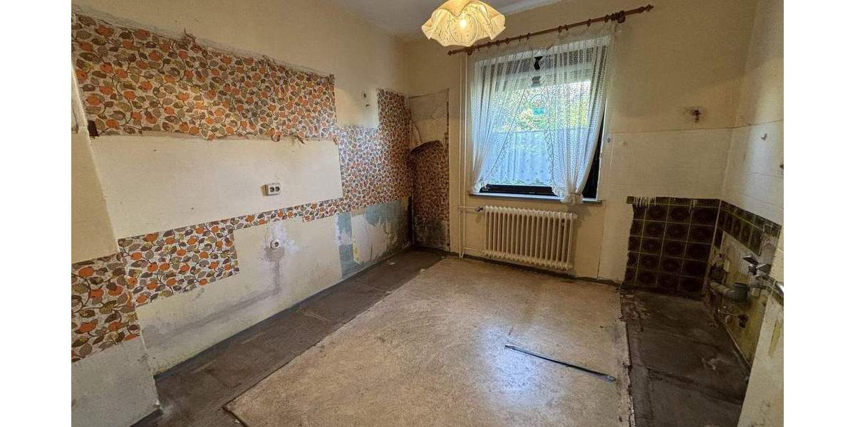 Einfamilienhaus Lehrte Ahlten - 8 Zimmer, 129 m&sup2;, 355.000&euro; | Angebot:25731751