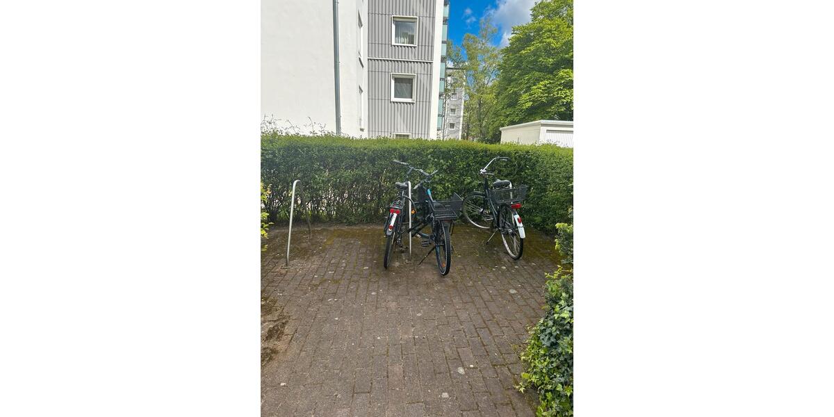 Erdgeschoßwohnung Hannover Döhren-Wülfel - 4 Zimmer, 90 m&sup2;, 1.400&euro; | Angebot:26412737