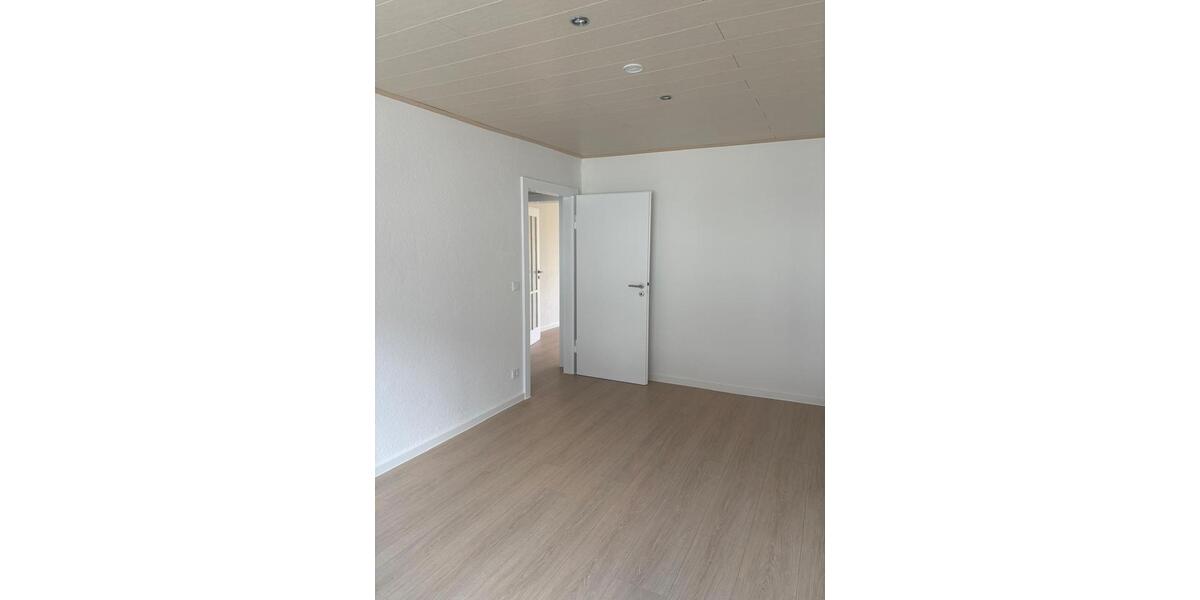 Etagenwohnung Hannover Buchholz-Kleefeld - 3 Zimmer, 78 m&sup2;, 980&euro; | Angebot:26477603