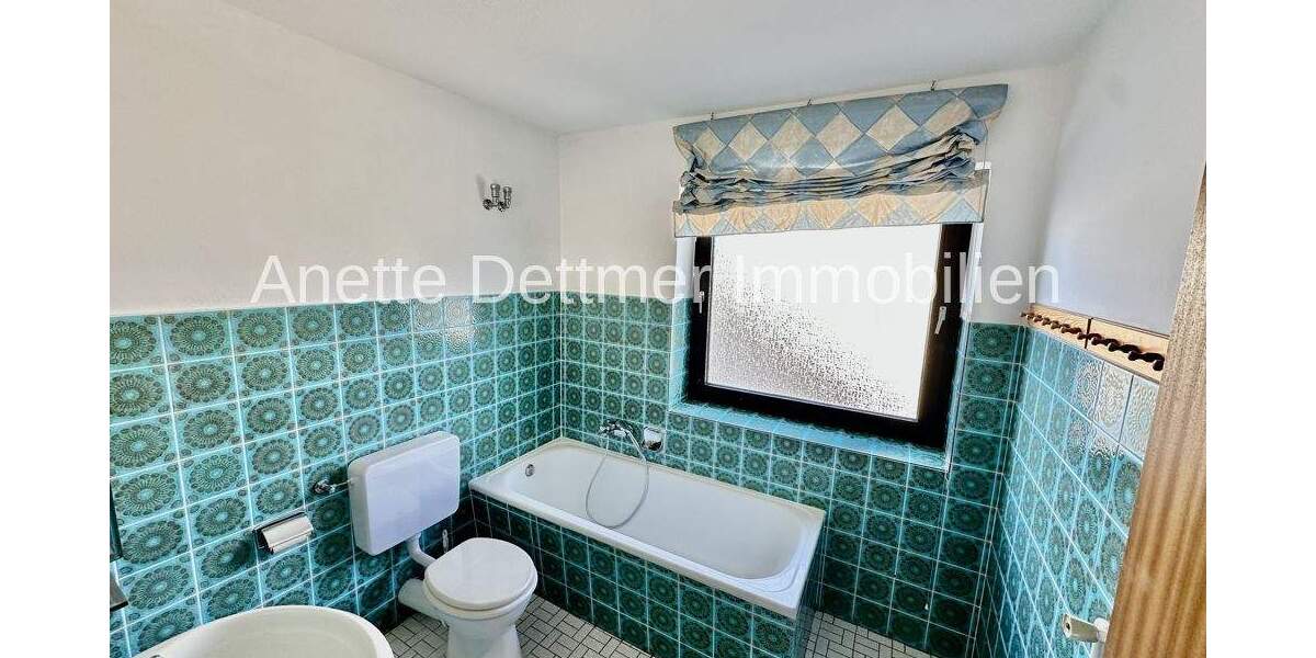 Doppelhaushälfte Burgwedel / Großburgwedel Großburgwedel - 8 Zimmer, 221 m&sup2;, 499.000&euro; | Angebot:25695309