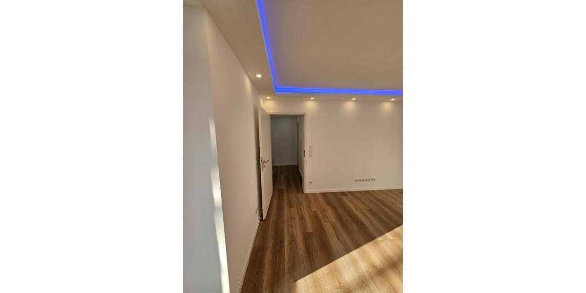 Hochparterre Hannover Herrenhausen-Stöcken - 2 Zimmer, 64 m&sup2;, 1.055&euro; | Angebot:25839724