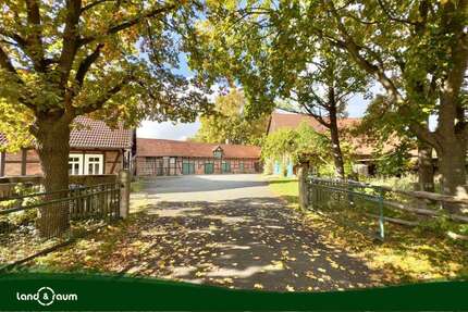 Haus Langenhagen Engelbostel - 12 Zimmer, 350 m&sup2;, 2.290.000&euro; | Angebot:23578452