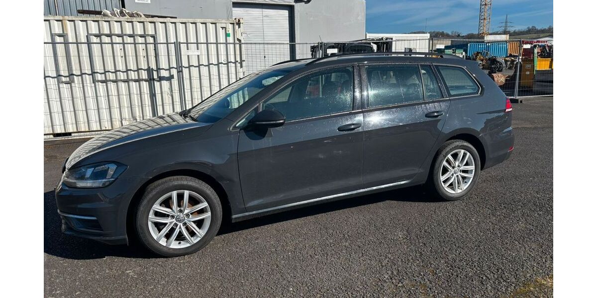 VW Golf 226.937 km 8.710 &euro; Garbsen 30827