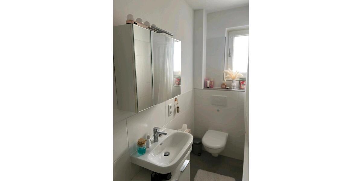 Etagenwohnung Seelze - 3 Zimmer, 65 m&sup2;, 610&euro; | Angebot:25865595