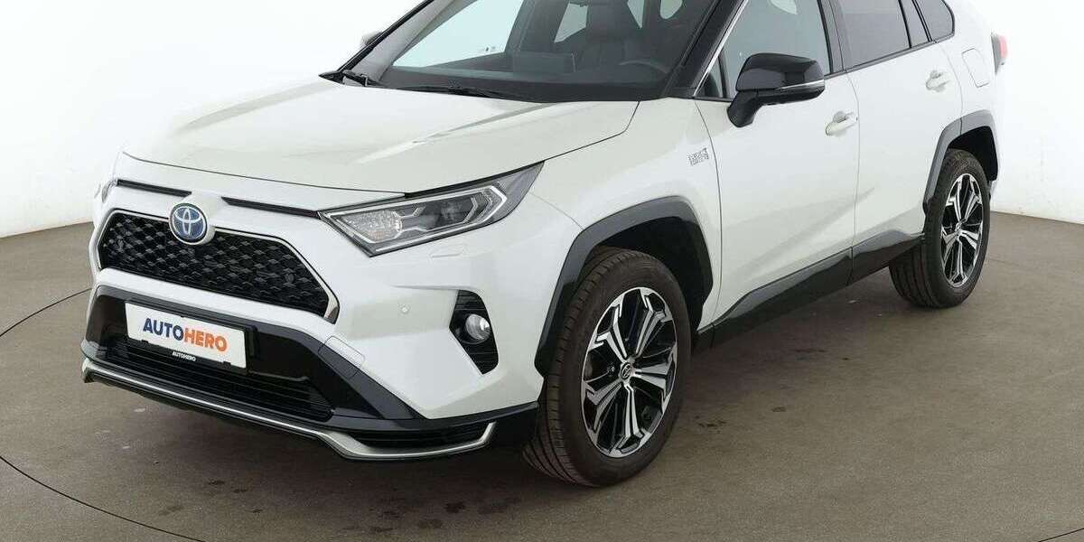 Toyota RAV 4 42.995 km 38.950 &euro; Laatzen 30880