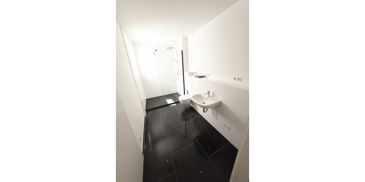 Hochparterre Hannover Vahrenwald-List - 2 Zimmer, 80 m&sup2;, 1.150&euro; | Angebot:24950170