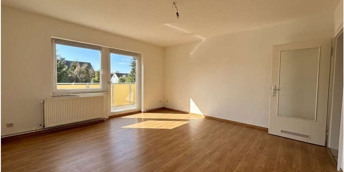 Etagenwohnung Stadthagen - 3 Zimmer, 75 m&sup2;, 645&euro; | Angebot:26737657