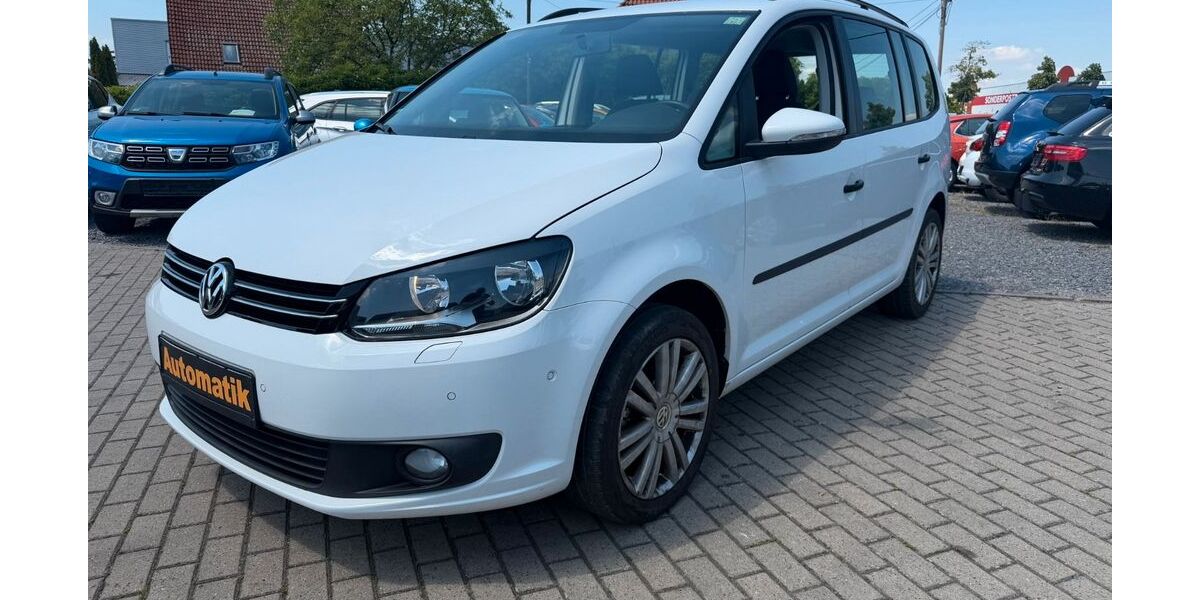 VW Touran 159.000 km 7.999 &euro; Garbsen 30827