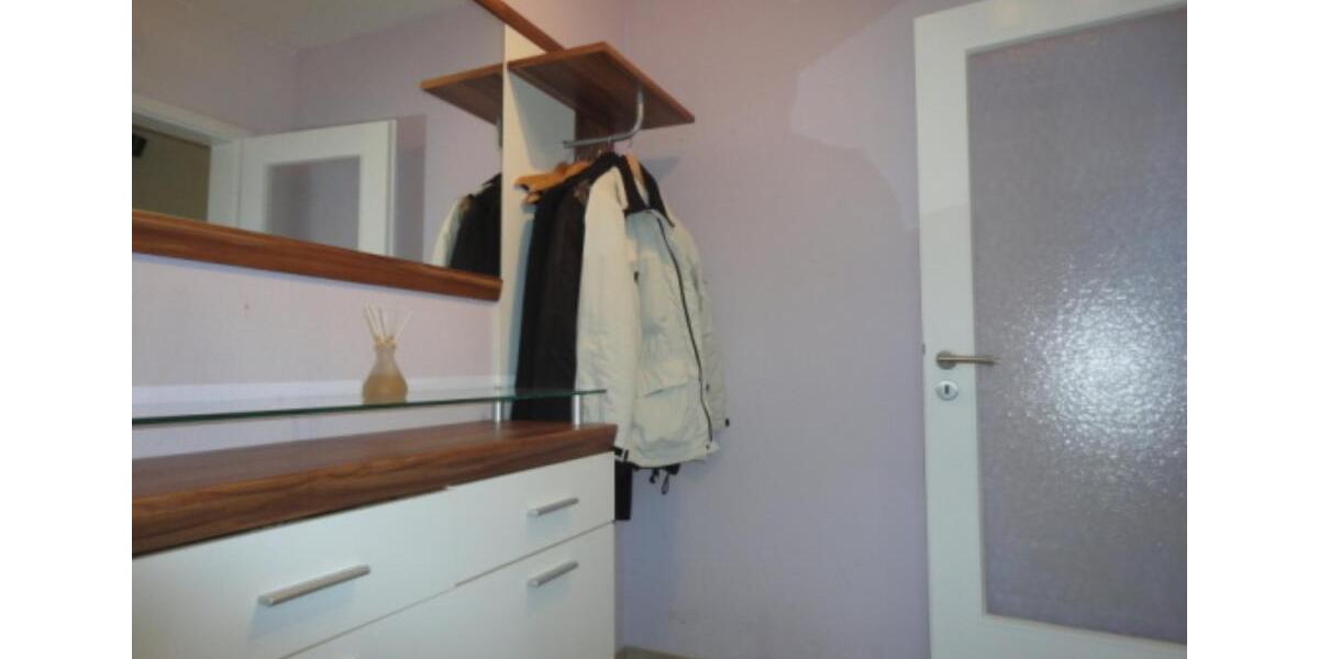 Dachgeschoßwohnung Laatzen - 2.5 Zimmer, 58 m&sup2;, 650&euro; | Angebot:25963580