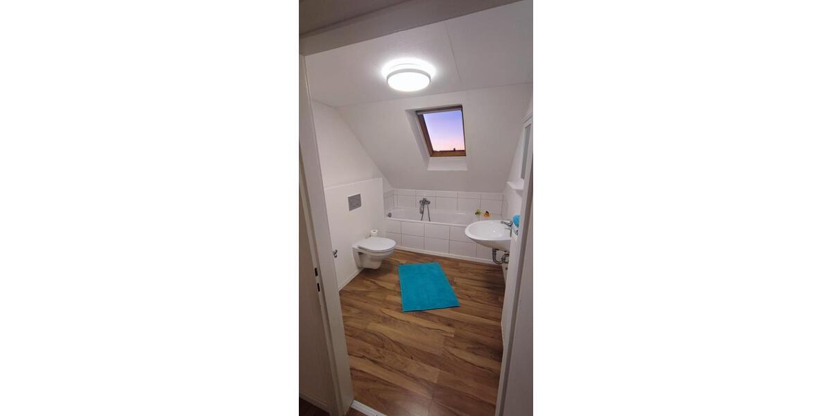 Maisonettenwohnung Gehrden - 6 Zimmer, 166 m&sup2;, 1.250&euro; | Angebot:25890678