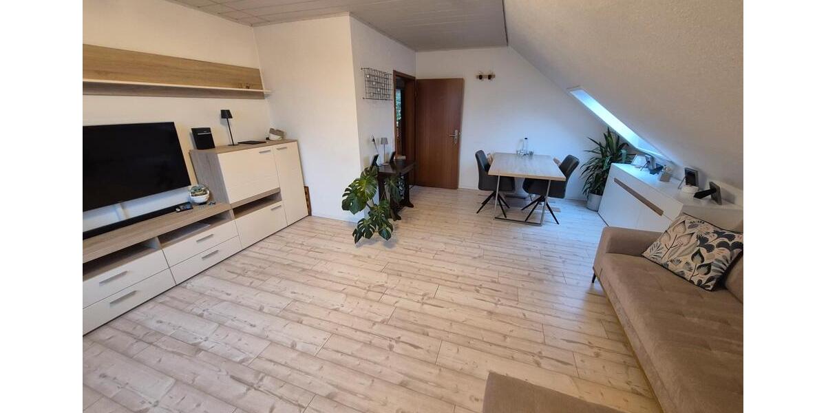 Dachgeschoßwohnung Barsinghausen - 3 Zimmer, 75 m&sup2;, 950&euro; | Angebot:25723887