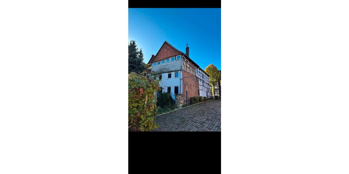 Mehrfamilienhaus, Wohnhaus Bad Münder am Deister - 10 Zimmer, 216 m&sup2;, 118.000&euro; | Angebot:25417484