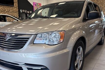 Lancia Voyager 177.648 km 9.499 &euro; Wedemark OT Bissendorf 30900