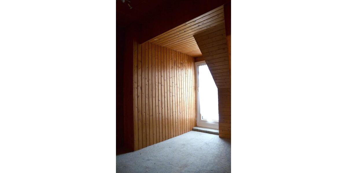 Einfamilienhaus Langenhagen Brink - 9 Zimmer, 270 m&sup2;, 540.000&euro; | Angebot:25640648