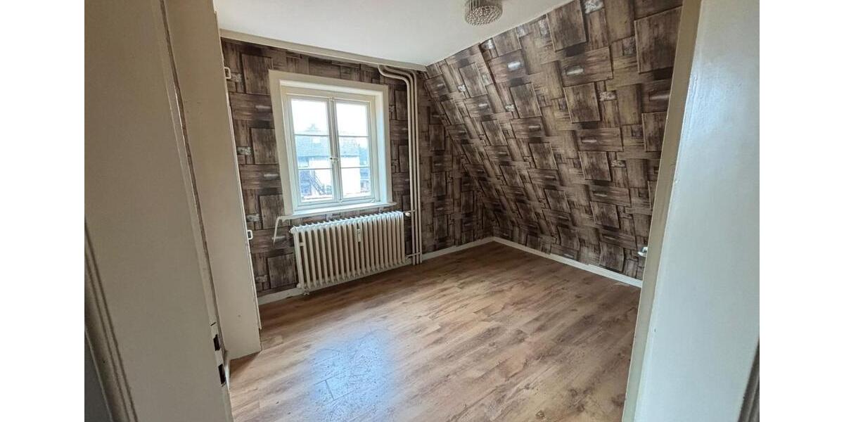 Maisonettenwohnung Ronnenberg - 5 Zimmer, 110 m&sup2;, 1.050&euro; | Angebot:25810483