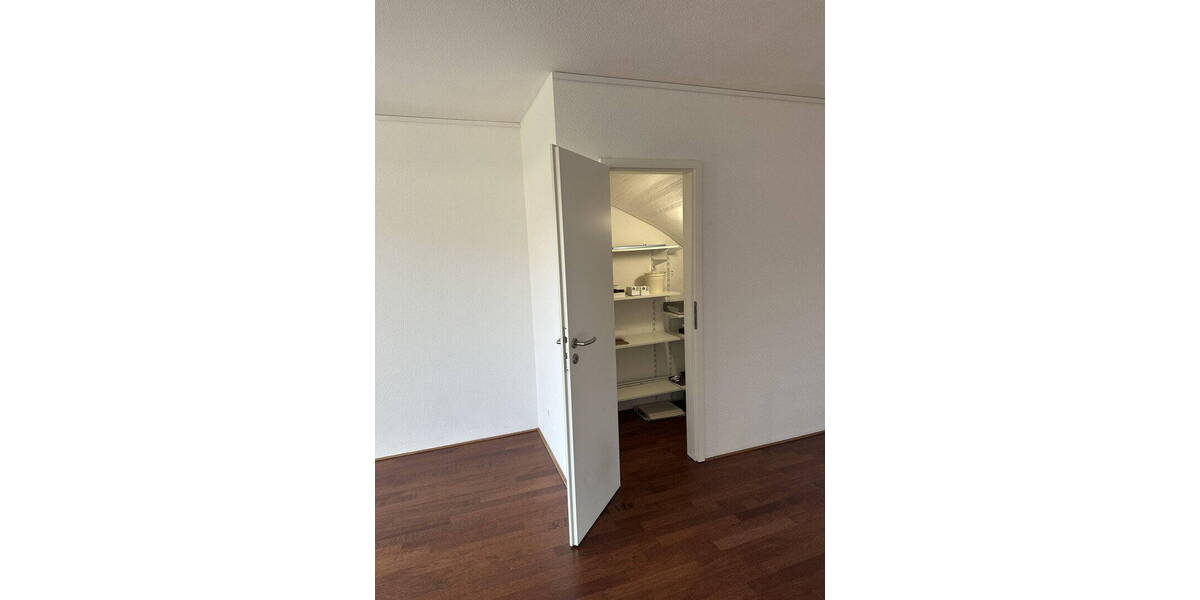 Reihenmittelhaus Laatzen Laatzen-Mitte - 3 Zimmer, 81 m&sup2;, 320.000&euro; | Angebot:26616930
