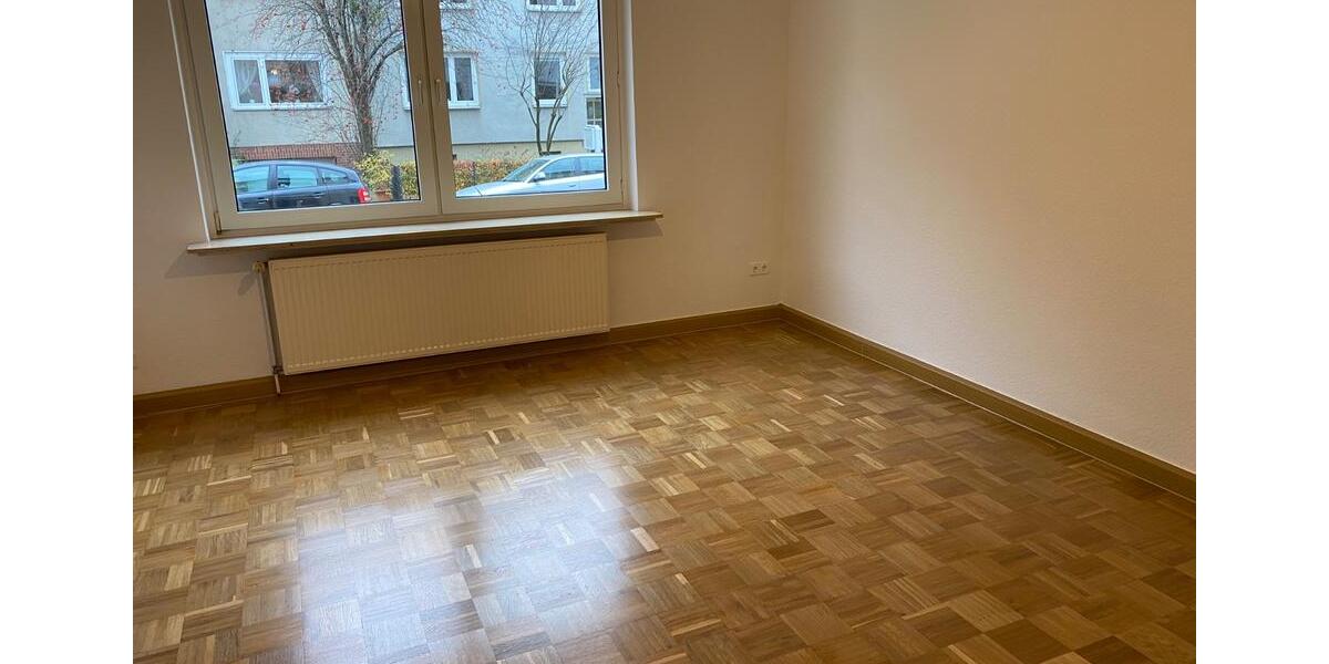 Hochparterre Hannover - 3 Zimmer, 67 m&sup2;, 830&euro; | Angebot:25921425