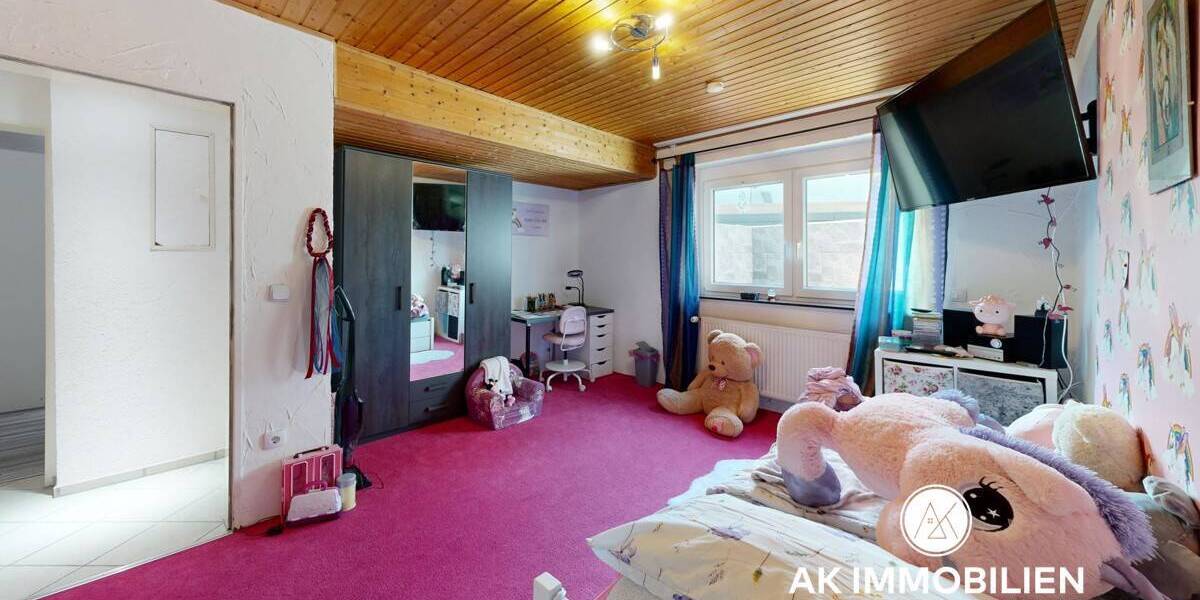 Einfamilienhaus Rodenberg - 7 Zimmer, 175 m&sup2;, 390.000&euro; | Angebot:25738569