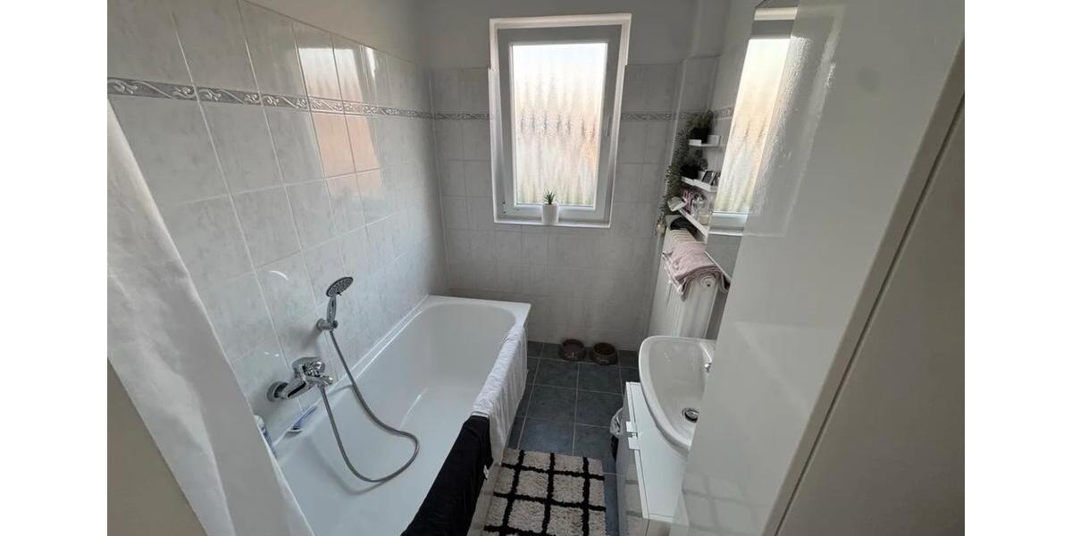 Etagenwohnung Pattensen - 3 Zimmer, 97 m&sup2;, 935&euro; | Angebot:25839699