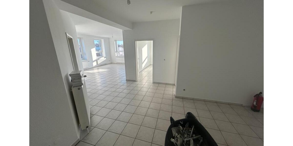 Gewerbeobjekt Garbsen Berenbostel - 1.800&euro; | Angebot:25861599