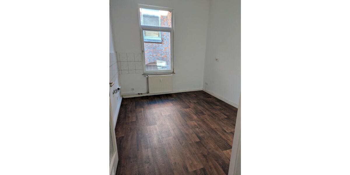 Dachgeschoßwohnung Hannover Vahrenwald-List - 3 Zimmer, 79 m&sup2;, 870&euro; | Angebot:26423600