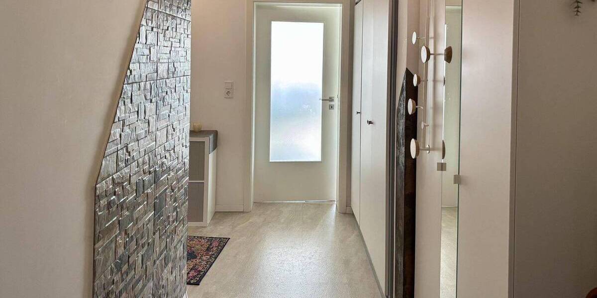 Etagenwohnung Langenhagen Alt-Langenhagen - 4 Zimmer, 102 m&sup2;, 299.000&euro; | Angebot:25938650