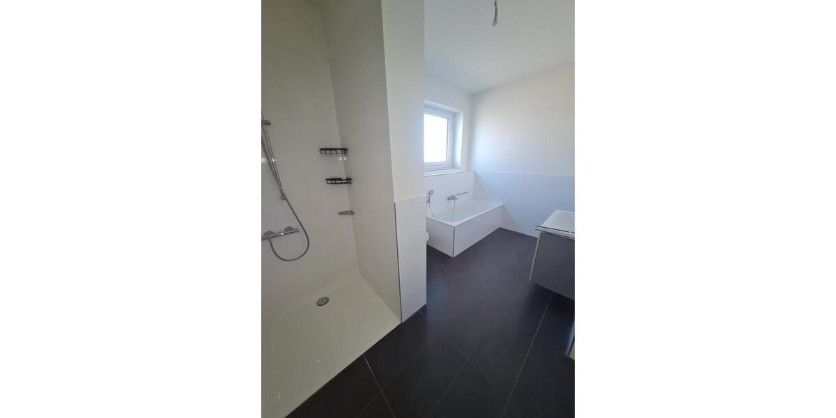 Einfamilienhaus Hannover Misburg-Anderten - 3 Zimmer, 124 m&sup2;, 1.600&euro; | Angebot:26130618