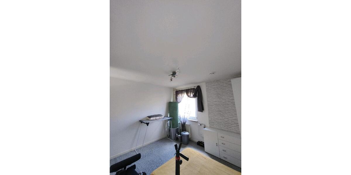 Etagenwohnung Hannover Herrenhausen-Stöcken - 3 Zimmer, 72 m&sup2;, 930&euro; | Angebot:26285941