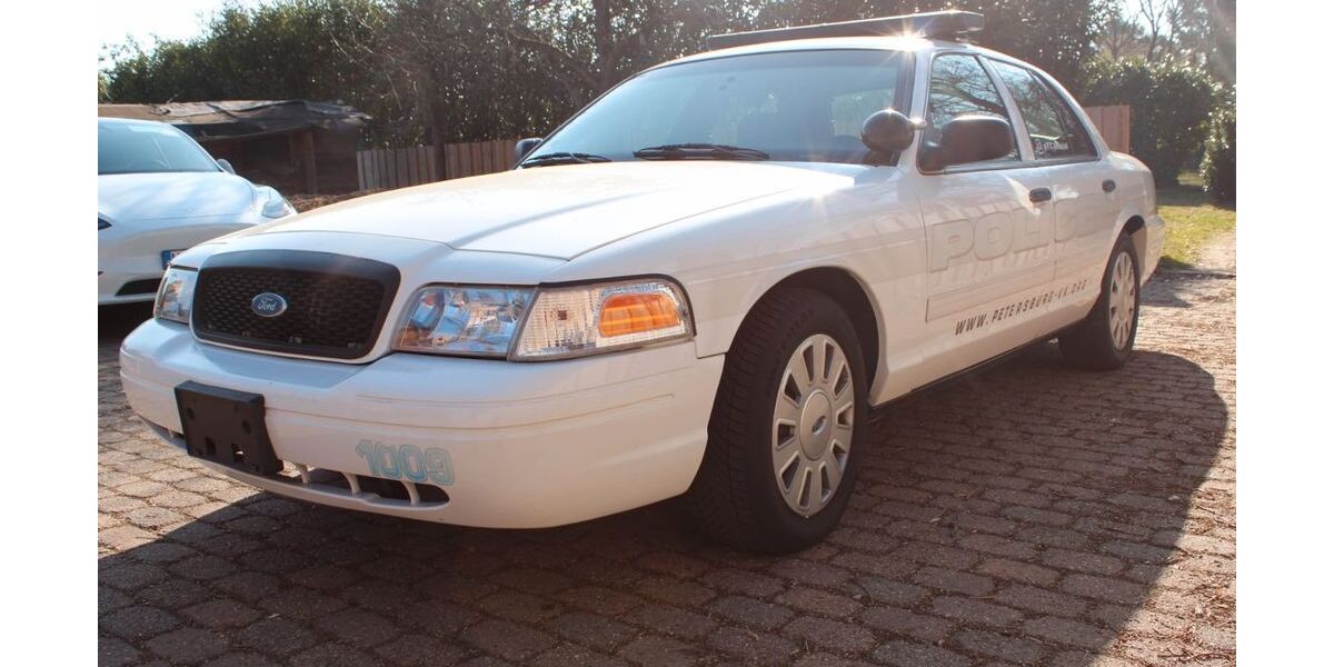 Ford Crown 214.960 km 7.900 &euro; Lindwedel - Hope 29690