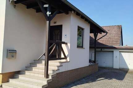 Haus Springe - 8 Zimmer, 180 m&sup2;, 430.000&euro; | Angebot:25429258