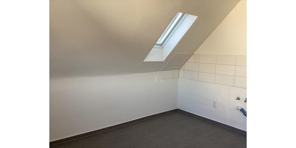 Dachgeschoßwohnung Barsinghausen - 2 Zimmer, 49 m&sup2;, 458&euro; | Angebot:24598966