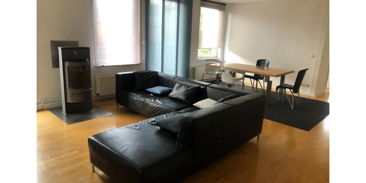 Einfamilienhaus Langenhagen - 8 Zimmer, 315 m&sup2;, 2.890&euro; | Angebot:24646854