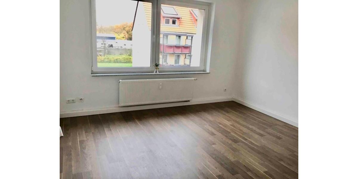 Etagenwohnung Langenhagen - 3 Zimmer, 67 m&sup2;, 646&euro; | Angebot:25158232
