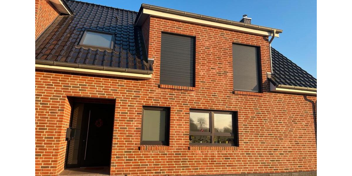 Doppelhaushälfte Langenhagen Engelbostel - 5 Zimmer, 153 m&sup2;, 2.800&euro; | Angebot:25819103