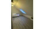 Dachgeschoßwohnung Hannover Herrenhausen-Stöcken - 4 Zimmer, 100 m&sup2;, 950&euro; | Angebot:26279030