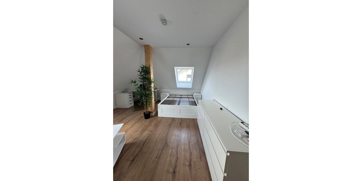 Dachgeschoßwohnung Stadthagen - 1 Zimmer, 35 m&sup2;, 600&euro; | Angebot:25879937