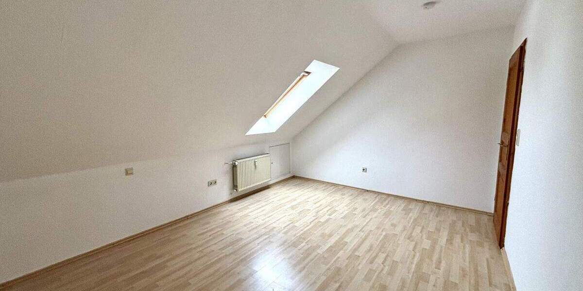 Etagenwohnung Sarstedt Gödringen - 3 Zimmer, 82 m&sup2;, 165.000&euro; | Angebot:25771941
