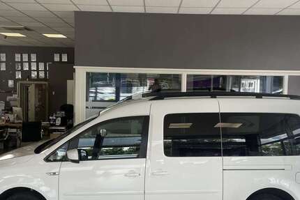 VW Caddy 296.868 km 9.990 &euro; Hannover 30419