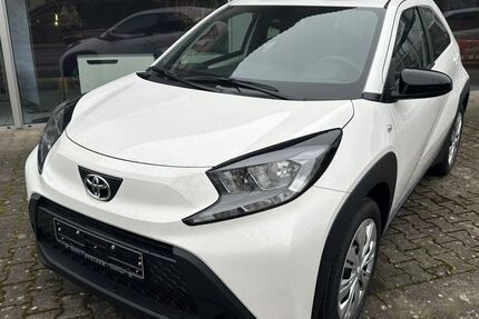 Toyota Aygo (X) 3.900 km 15.950 &euro; Stadthagen 31655