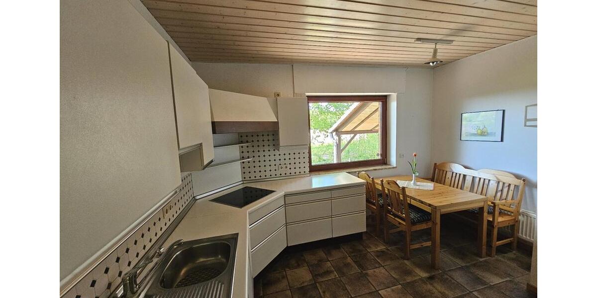 Einfamilienhaus Hannover Ahlem-Badenstedt-Davenstedt - 8.5 Zimmer, 176 m&sup2;, 1.950&euro; | Angebot:26397937