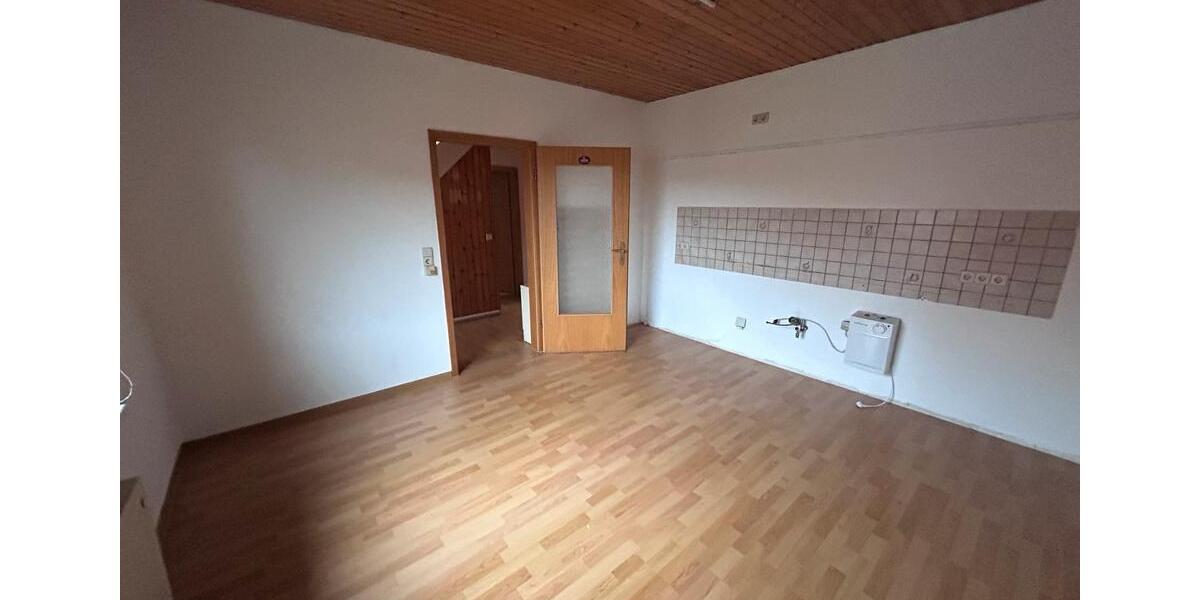 Doppelhaushälfte Sehnde - 3 Zimmer, 110 m&sup2;, 1.300&euro; | Angebot:25876062