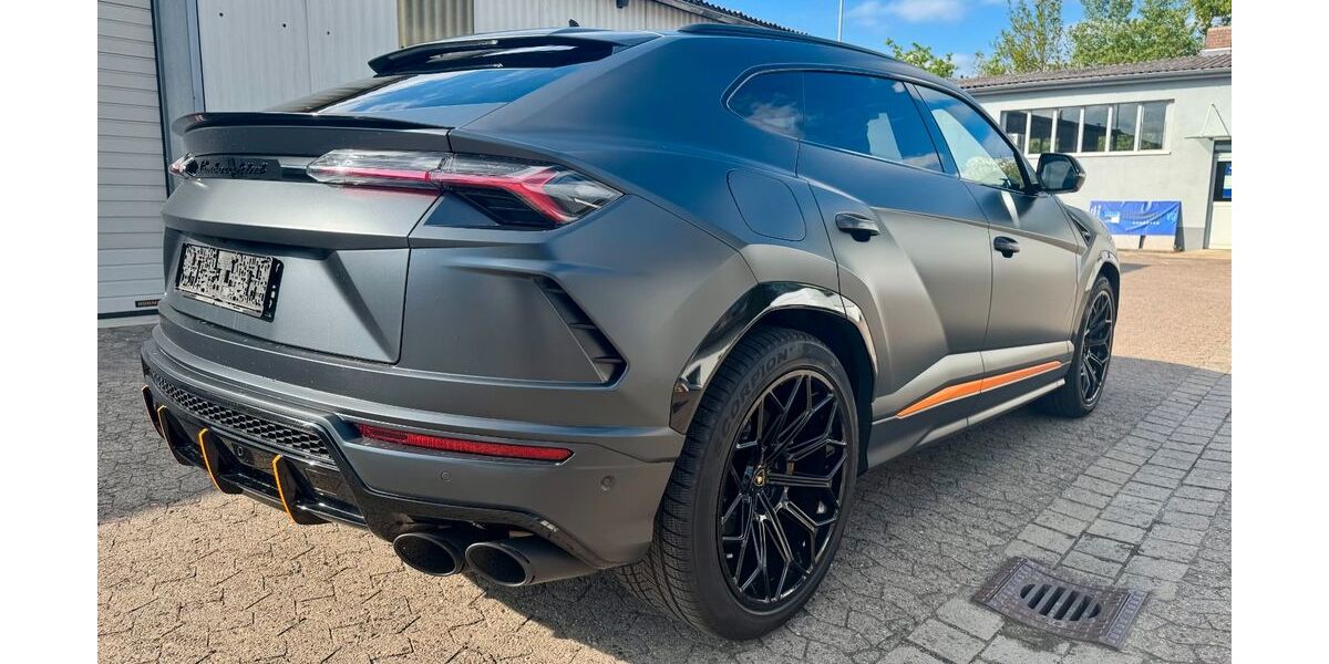 Lamborghini Urus 25.362 km 224.999 &euro; Hannover 30655