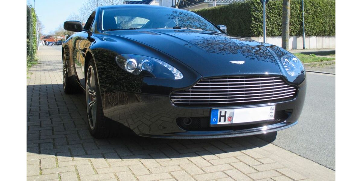Aston Martin V8 Vantage 39.679 km 57.990 &euro; Hannover 30559