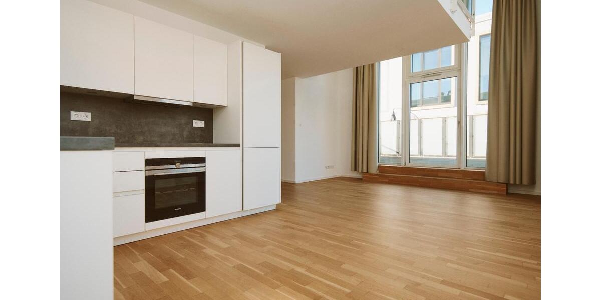 Etagenwohnung Hannover - 2 Zimmer, 186 m&sup2;, 3.076&euro; | Angebot:24802648