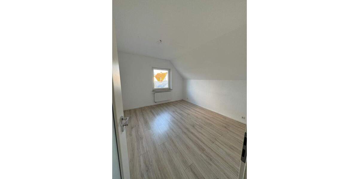 Einfamilienhaus Langenhagen Alt-Langenhagen - 9 Zimmer, 220 m&sup2;, 678.500&euro; | Angebot:25797677