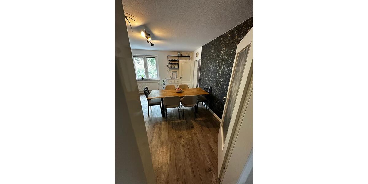 Etagenwohnung Ronnenberg - 3 Zimmer, 90 m&sup2;, 280.000&euro; | Angebot:26145357