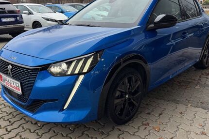 Peugeot 208 32.605 km 21.980 &euro; Garbsen 30826