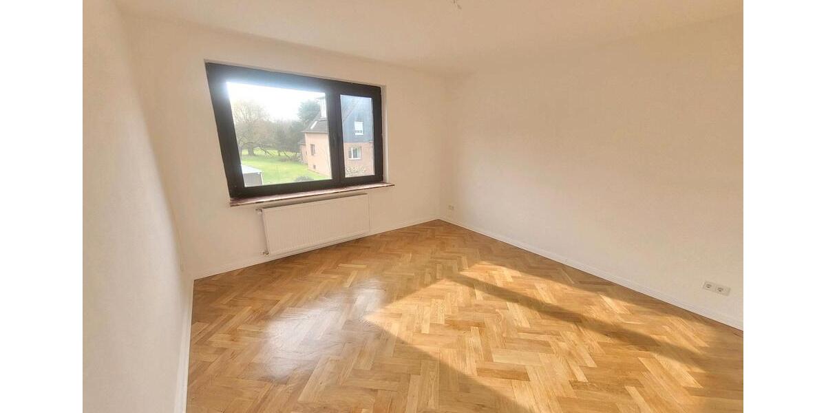 Etagenwohnung Isernhagen - 3 Zimmer, 107 m&sup2;, 1.130&euro; | Angebot:25149340