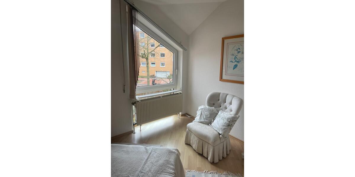 Reihenhaus Hannover Buchholz-Kleefeld - 5 Zimmer, 120 m&sup2;, 450.000&euro; | Angebot:25106959