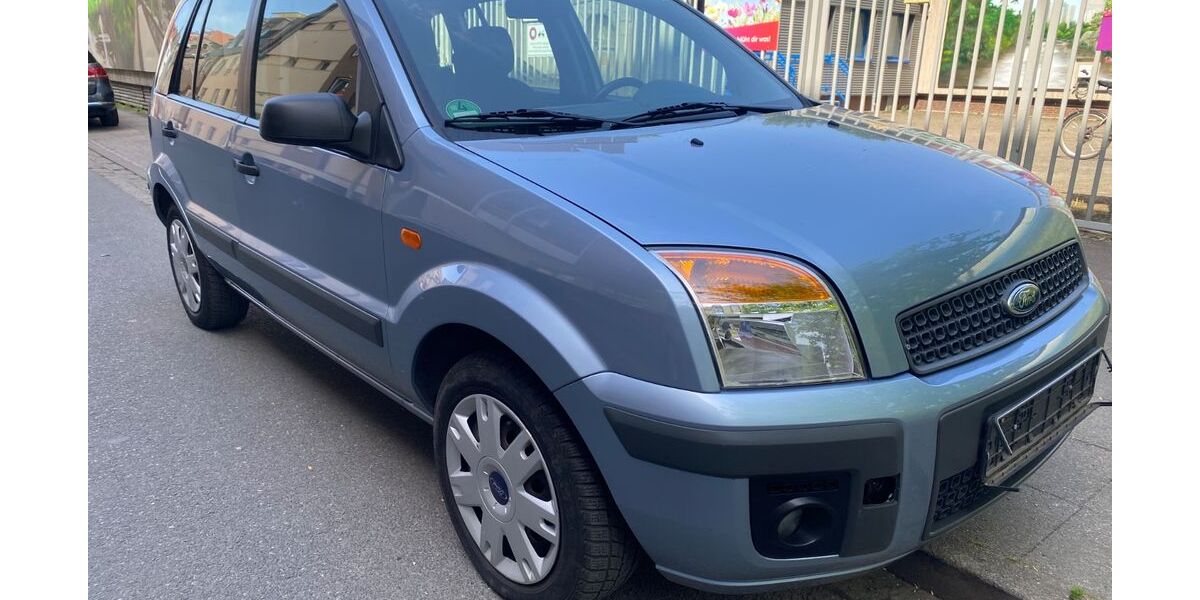 Ford Fusion 60.000 km 3.900 &euro; Wedemarl 30900